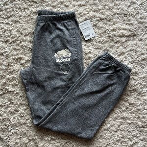 [BRAND NEW] Roots Jogger Sweatpants